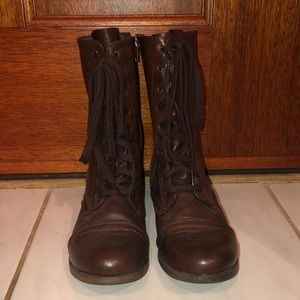 Woman’s Combat Boots